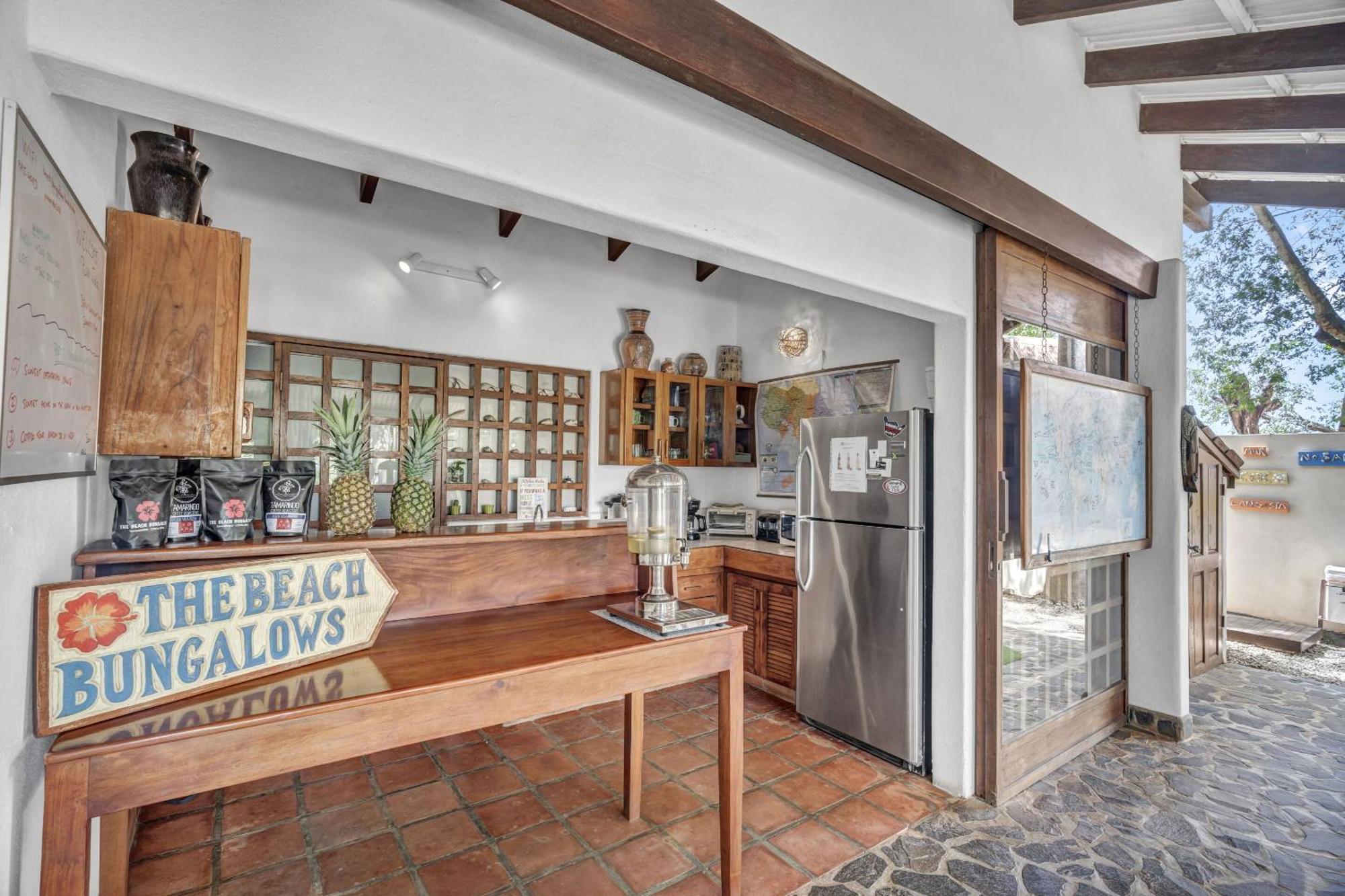 The Beach Bungalows Tamarindo- Adults Only Room photo
