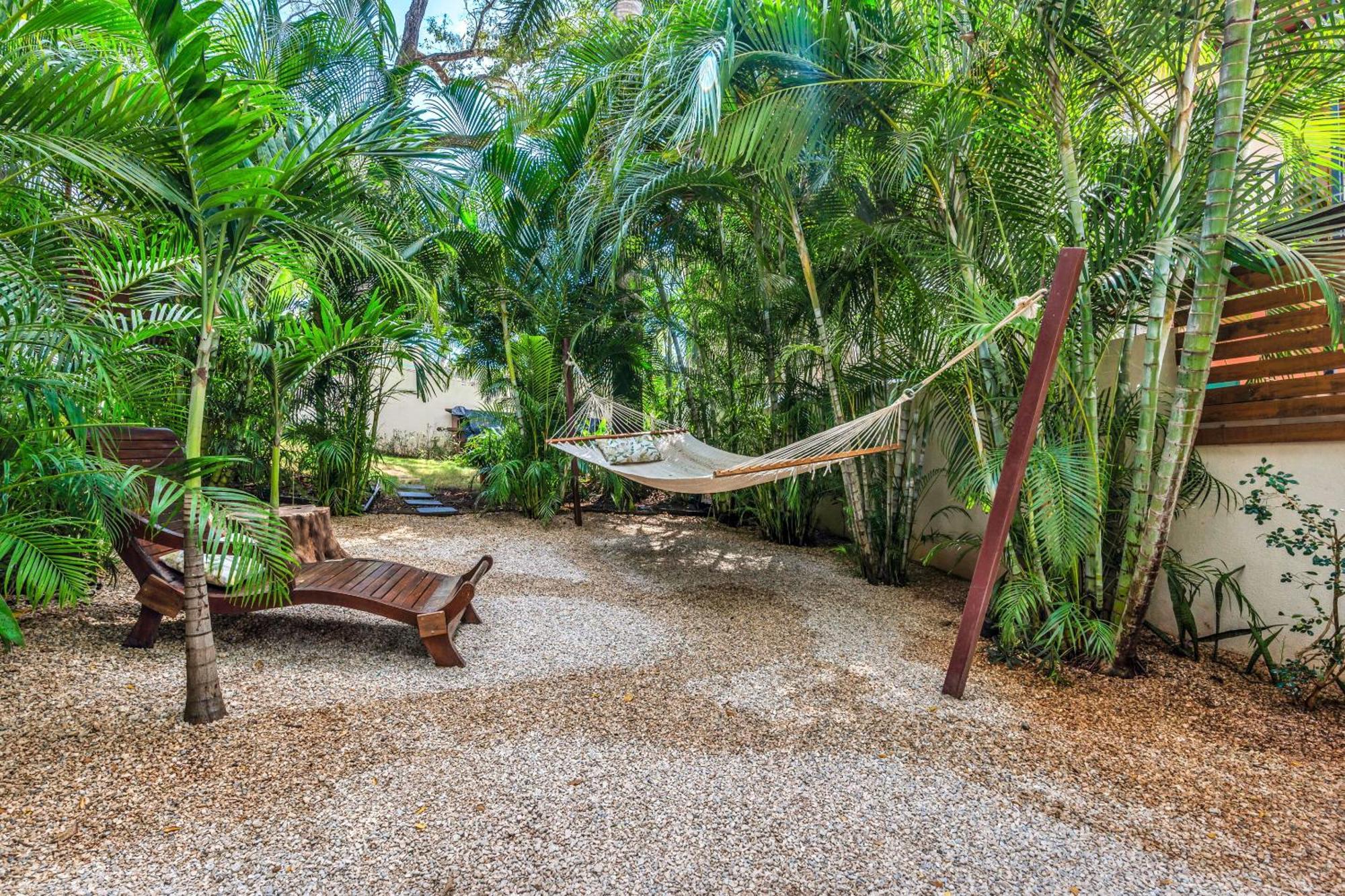 The Beach Bungalows Tamarindo- Adults Only Room photo