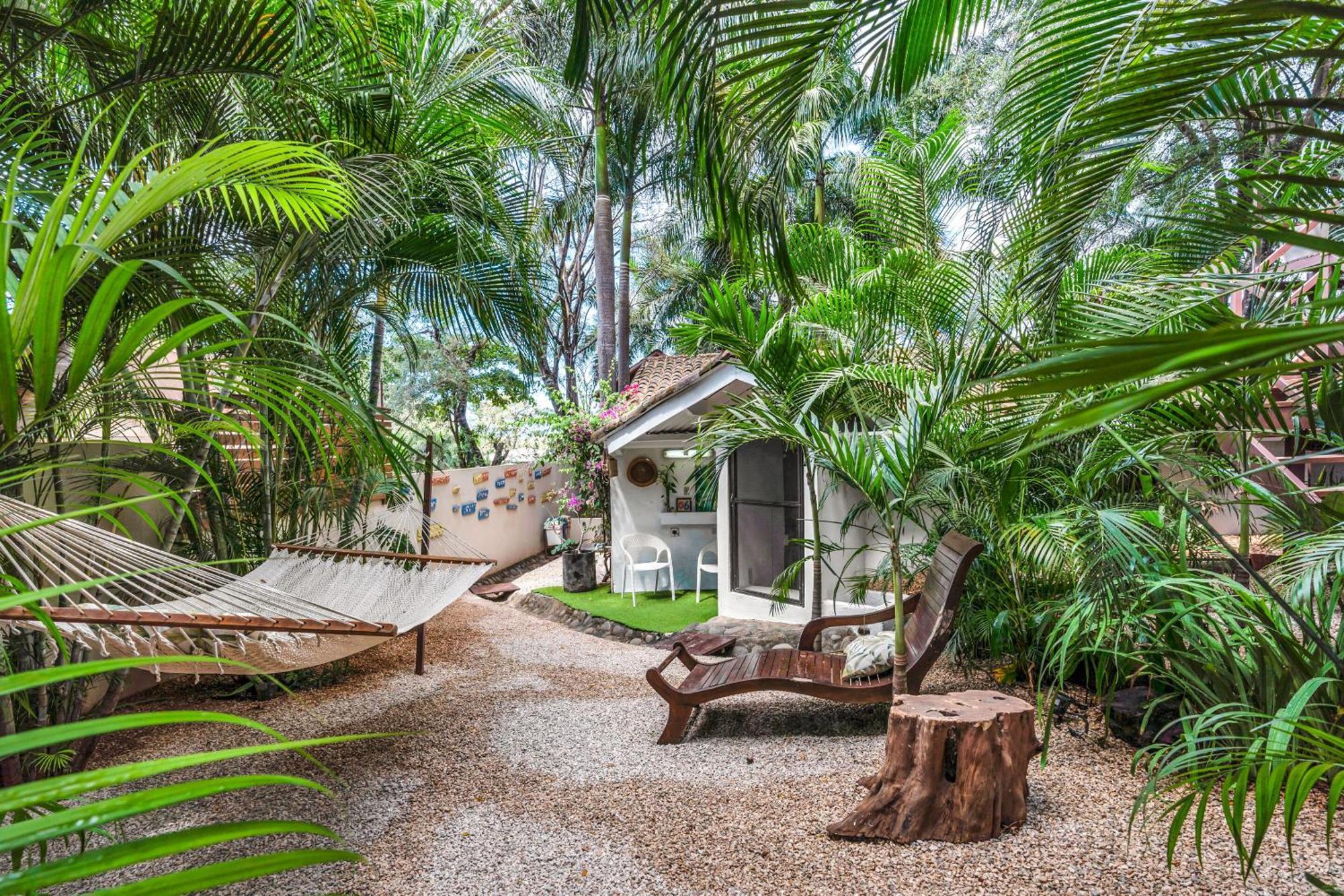 The Beach Bungalows Tamarindo- Adults Only Room photo